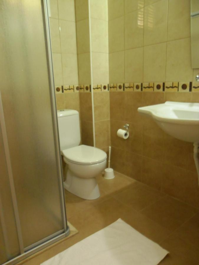 Maviev Otel Çeşme الغرفة الصورة