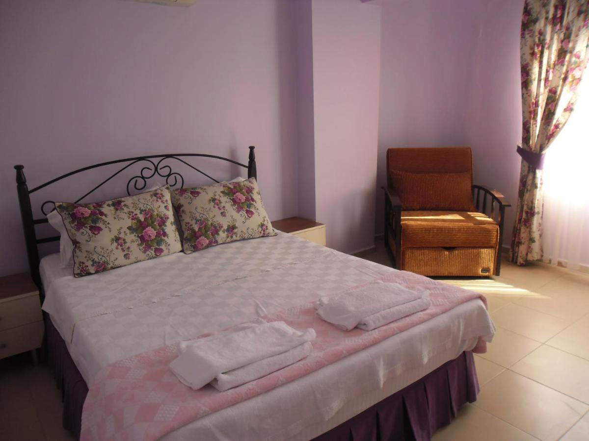 Maviev Otel Çeşme الغرفة الصورة